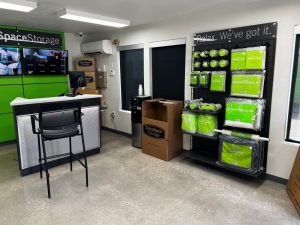 Extra Space Storage - 3205 - Austin - South 1st Street - Photo 3