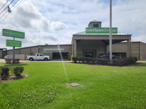 Extra Space Storage - 3210 - Baytown - Cedar Bayou Lynchburg Rd