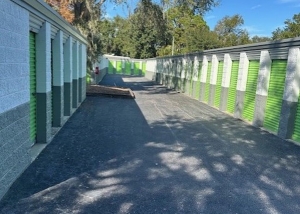 Extra Space Storage - 3215 - Seminole - 10833 Seminole Blvd - Photo 4