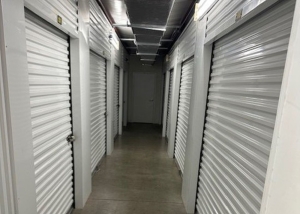 Extra Space Storage - 3215 - Seminole - 10833 Seminole Blvd - Photo 5