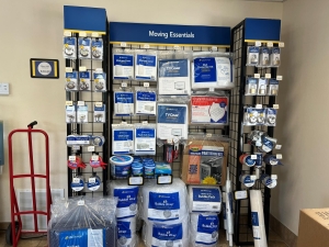 Extra Space Storage - 3234 - San Antonio - 11947 Huebner Rd - Photo 7