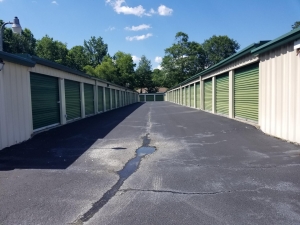 Extra Space Storage - 3240 - Columbus - Miller Rd - Photo 4