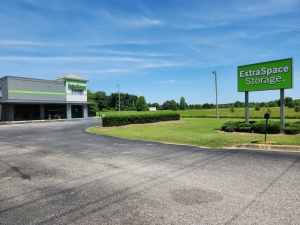 Extra Space Storage - 3268 - Montgomery - McLemore Dr. - Photo 6