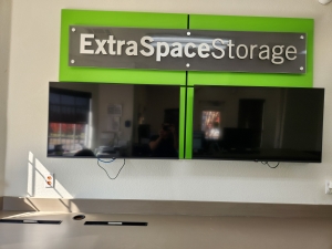Extra Space Storage - 3287 - Bedford - Crystal Springs - Photo 7