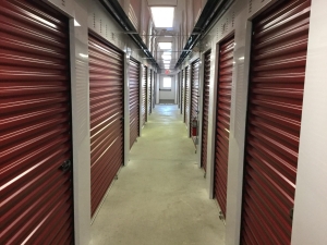 Extra Space Storage - 3319 - Lindenhurst - Grass Lake Road - Photo 6