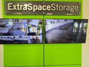 Extra Space Storage - 3320 - Orland Park - 184th Place - Photo 7