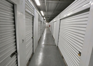 Extra Space Storage - 3329 - Chicago - Pershing Rd - Photo 4