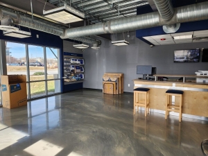 Extra Space Storage - 3372 - Chattanooga - Broad St - Photo 3