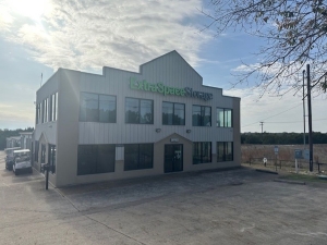 Extra Space Storage - 3375 - Cedar Park - 2440 W Whitestone Blvd - Photo 6