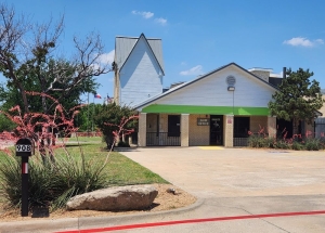 Extra Space Storage - 3390 - Allen - Allen Central Dr.