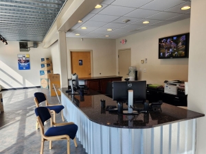 Extra Space Storage - 3414 - Hampton Falls - Lafayette Rd - Photo 3