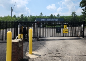 Extra Space Storage - 3415 - Lee - Calef Hwy - Photo 2