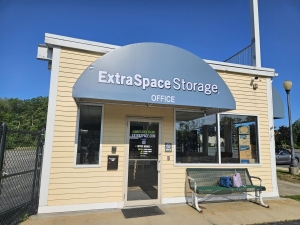 Extra Space Storage - 3417 - Salisbury - Elm St