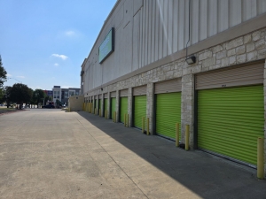 Extra Space Storage - 3437 - Austin - Braker Ln - Photo 4