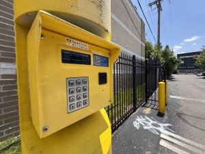 Extra Space Storage - 3445 - Chicago - Addison St - Photo 2