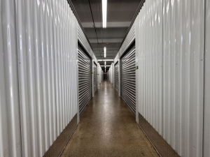 Extra Space Storage - 3445 - Chicago - Addison St - Photo 4
