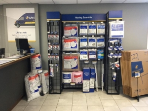 Extra Space Storage - 3454 - Elmhurst - IL Route 83 - Photo 7
