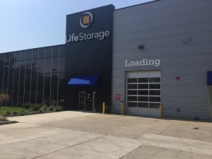 Extra Space Storage - 3463 - Naperville - Washington St - Photo 3