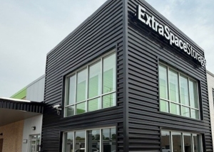 Extra Space Storage - 3465 - La Grange - Shawmut Ave