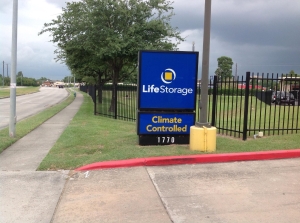 Extra Space Storage - 3477 - Houston - T C Jester Blvd - Photo 7