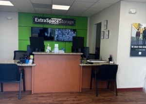 Extra Space Storage - 3603 - North Port - Executive Ave - Photo 3