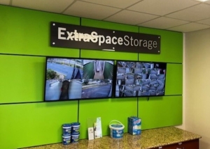 Extra Space Storage - 3603 - North Port - Executive Ave - Photo 7