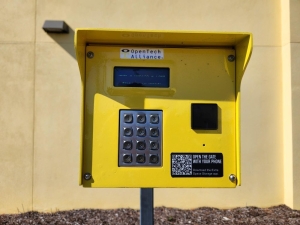 Extra Space Storage - 3604 - Venice - Center Rd - Photo 2