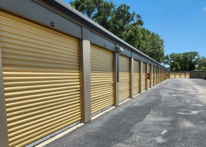 Extra Space Storage - 3605 - Sarasota - Apex Rd - Photo 4