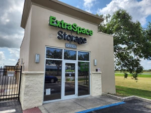Extra Space Storage - 3605 - Sarasota - Apex Rd - Photo 6