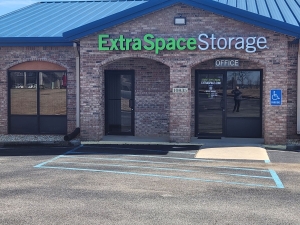 Extra Space Storage - 3631 - Madison - County Line Rd