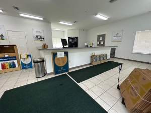 Extra Space Storage - 3679 - Tampa - Bruce B Downs Blvd - Photo 3