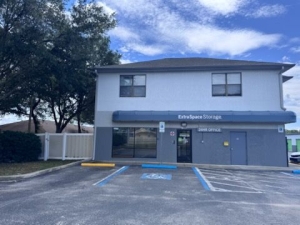 Extra Space Storage - 3682 - Spring Hill - Barclay Ave - Photo 6