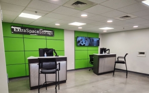 Extra Space Storage - 3690 - Roswell - Mansell Pl - Photo 3