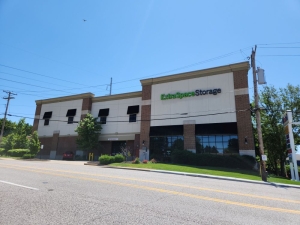 Extra Space Storage - 3744 - St Louis - Big Bend Rd