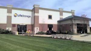 Extra Space Storage - 3746 - St Louis - Manchester Rd