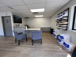 Extra Space Storage - 3749 - Wareham - Cranberry Hwy - Photo 3