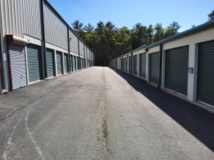 Extra Space Storage - 3749 - Wareham - Cranberry Hwy - Photo 4