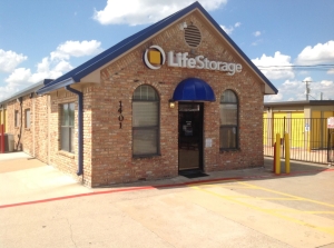 Extra Space Storage - 3784 - Arlington - Blue Danube - Photo 6