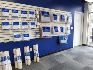 Extra Space Storage - 3825 - Ashland - Union St - Photo 3