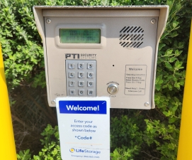 Extra Space Storage - 3831 - Pflugerville - Howard Ln - Photo 2