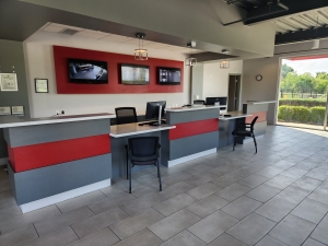 Extra Space Storage - 3831 - Pflugerville - Howard Ln - Photo 3