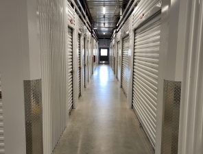 Extra Space Storage - 3832 - Hutto - Benelli Dr - Photo 5