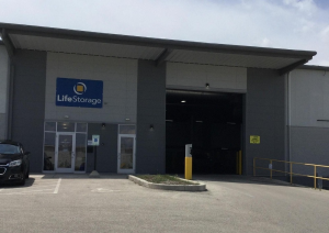 Extra Space Storage - 3863 - Franklin - 27th St