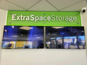 Extra Space Storage - 3865 - Chicago - Roosevelt Rd - Photo 7