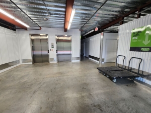 Extra Space Storage - 3867 - Smyrna - Tibarron Pkwy - Photo 7