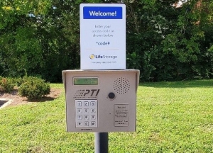 Extra Space Storage - 3883 - Nashville - Nolensville Pike - Photo 2