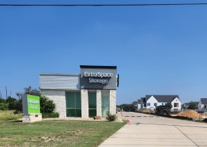 Extra Space Storage - 3889 - Leander - Hero Way - Photo 6