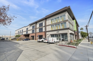 Extra Space Storage - 3911 - Hawthorne - El Segundo Blvd