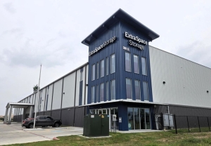 Extra Space Storage - 3922 - McAllen - Trenton Rd