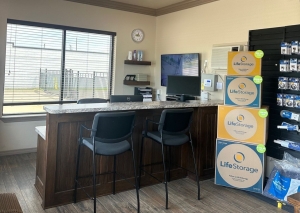 Extra Space Storage - 3929 - Alvarado - FM 917 - Photo 3